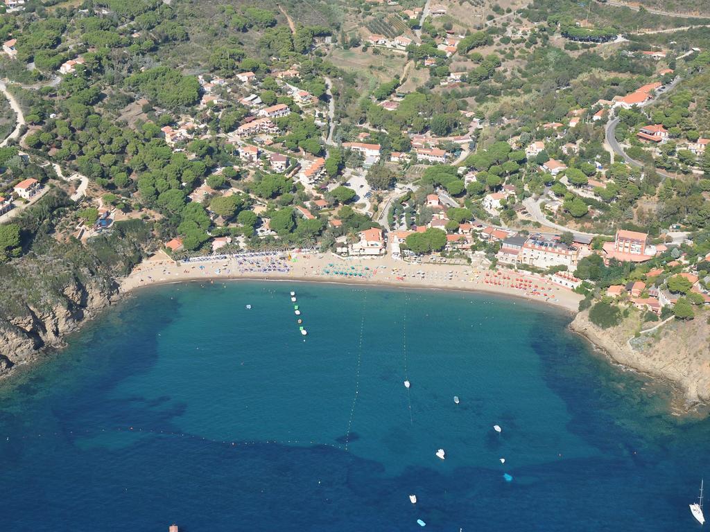 Residence Antonella Capoliveri  Luaran gambar